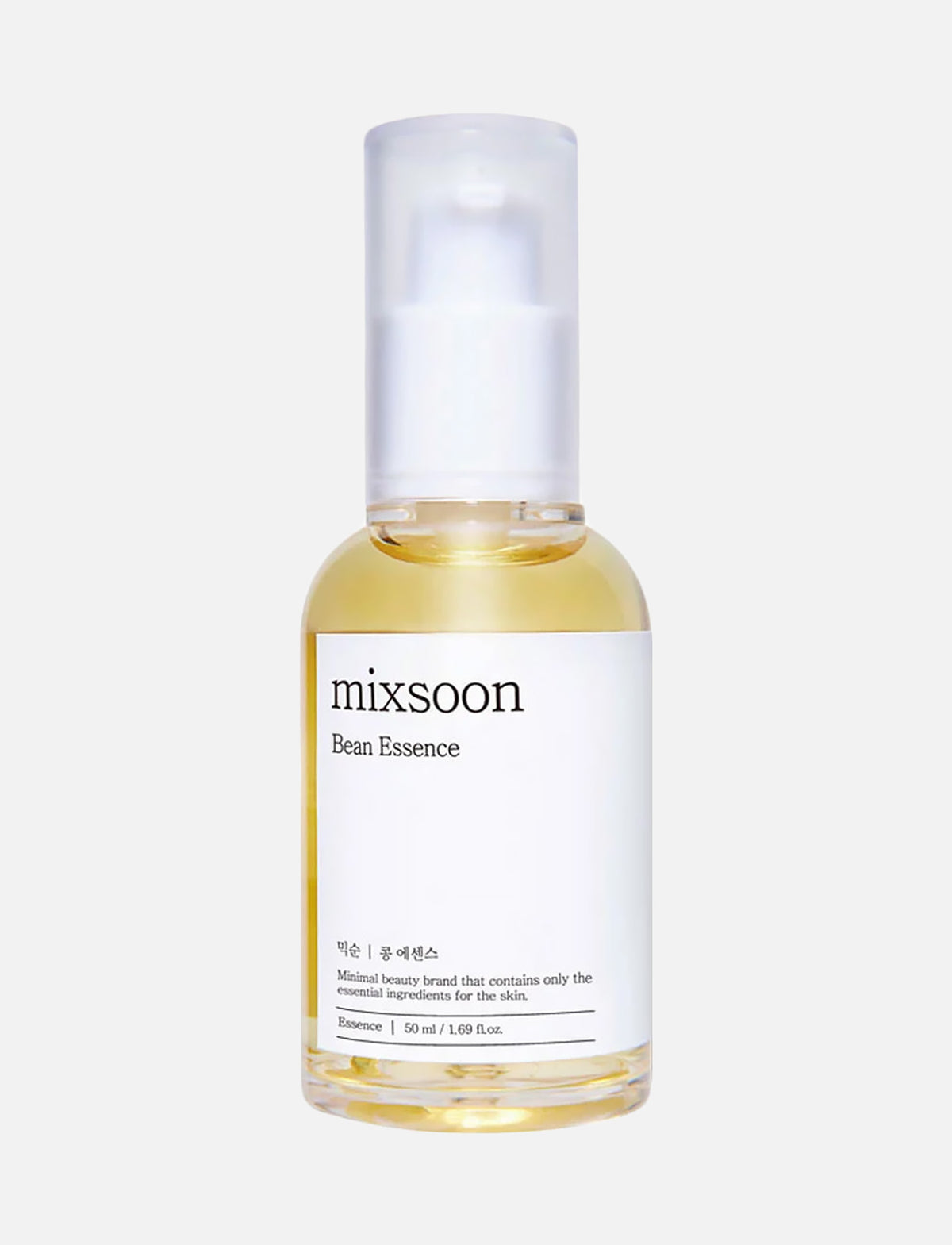 Es ist die Mixsoon Bean Essence vor einem hellgrauen Hintergrund zu sehen.