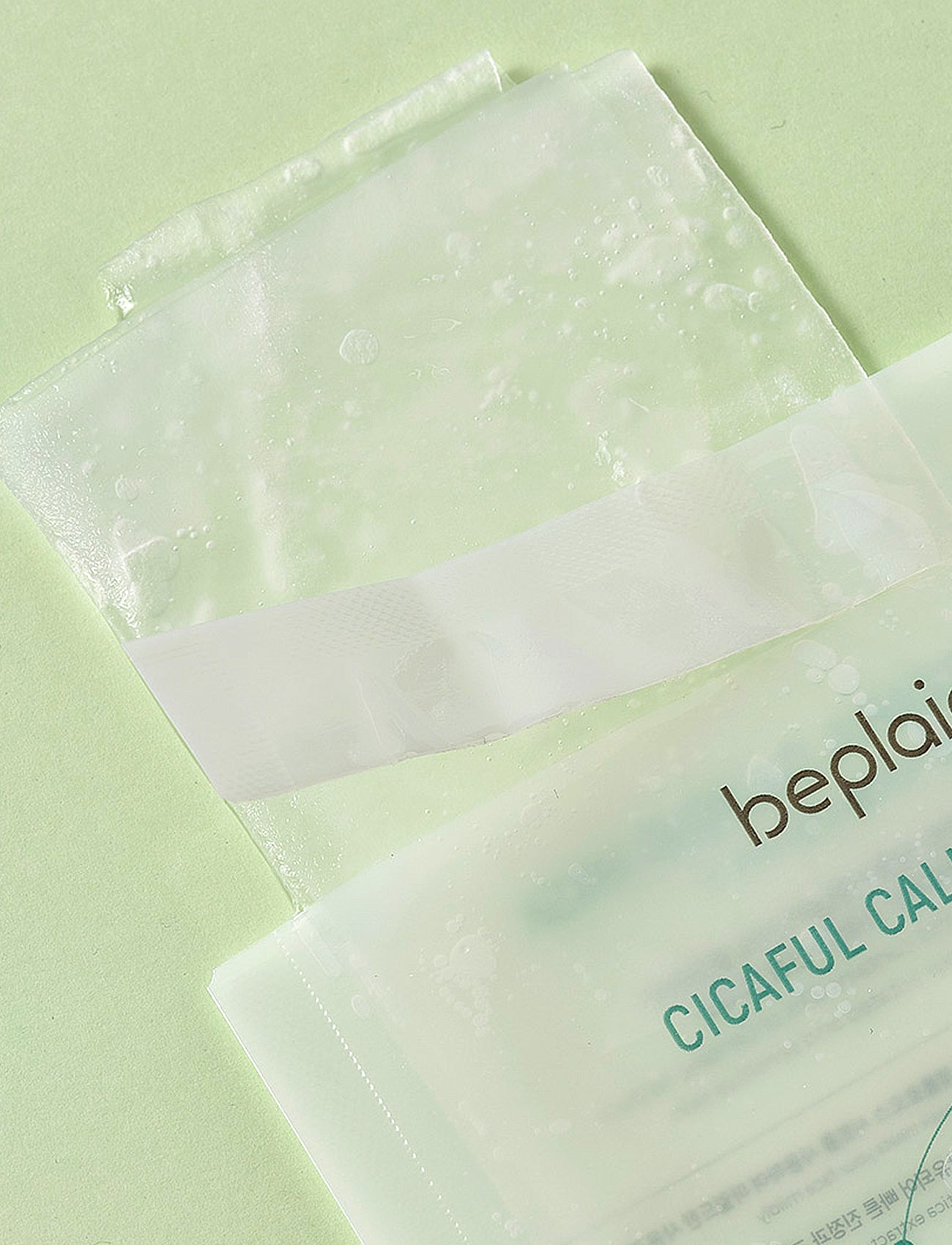 Die Beplain Cicaful Calming Mask, wie sie ausgepackt aussieht.