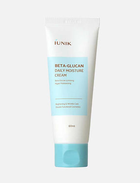 iUNIK Beta-Glucan Daily Moisture Cream vor hellgrauem Hintergrund.